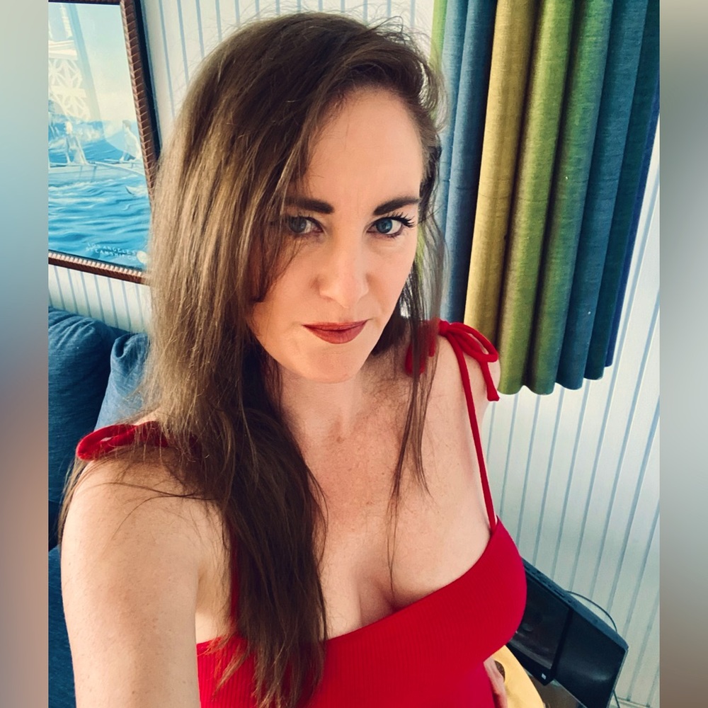Meet your Posher, Shelly
